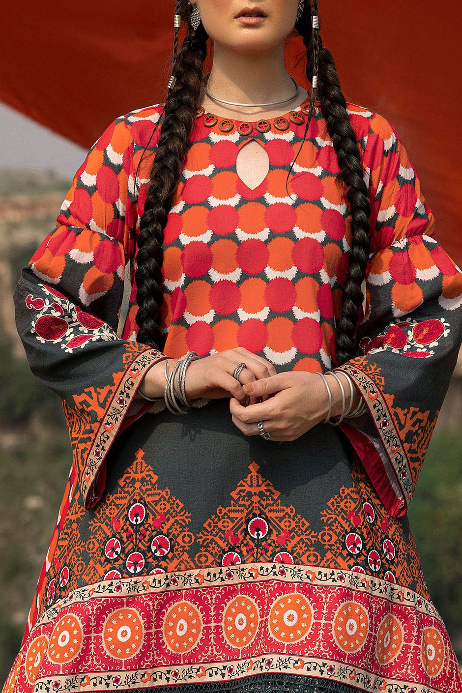 2 Piece Unstitched Printed Lawn Suit with Embroidered Bunches on Organza