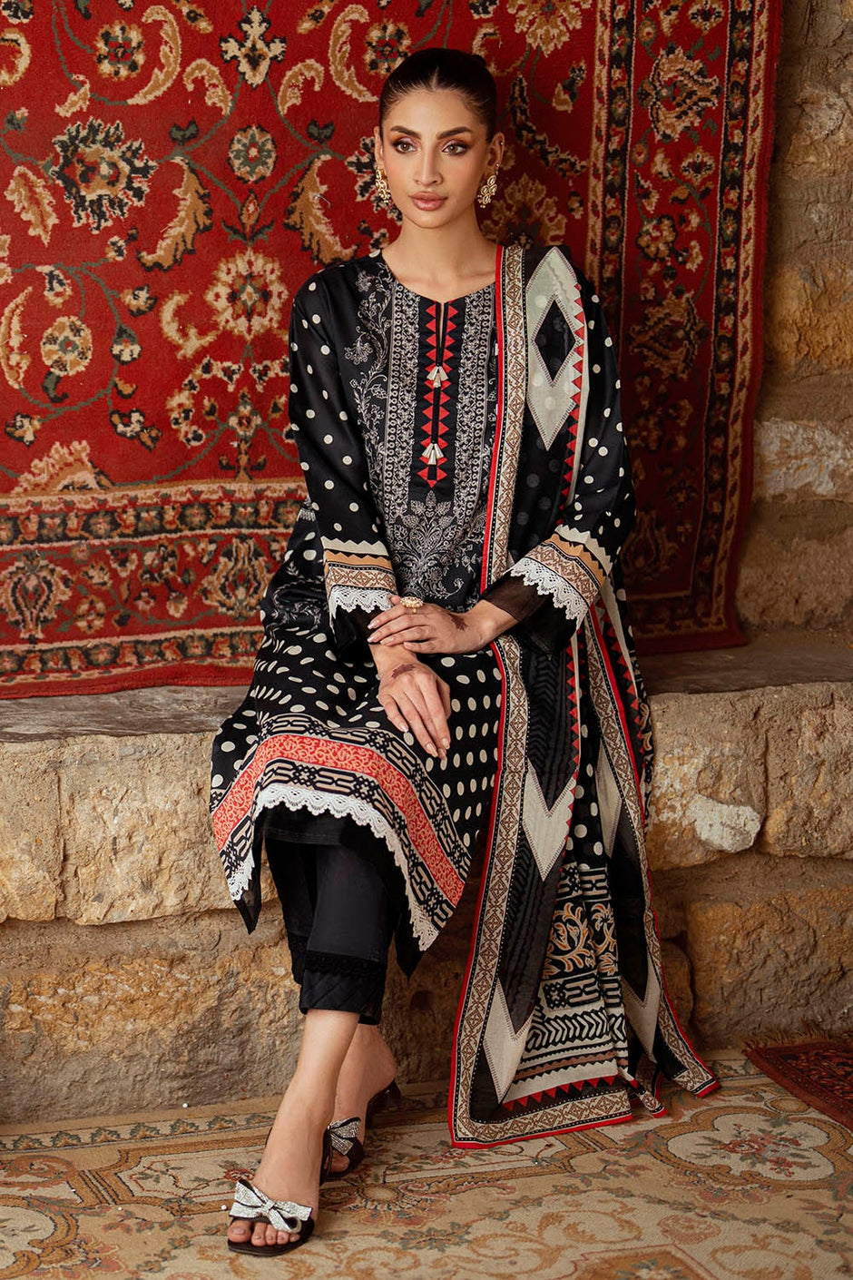 3 Piece Unstitched Printed Lawn Suit