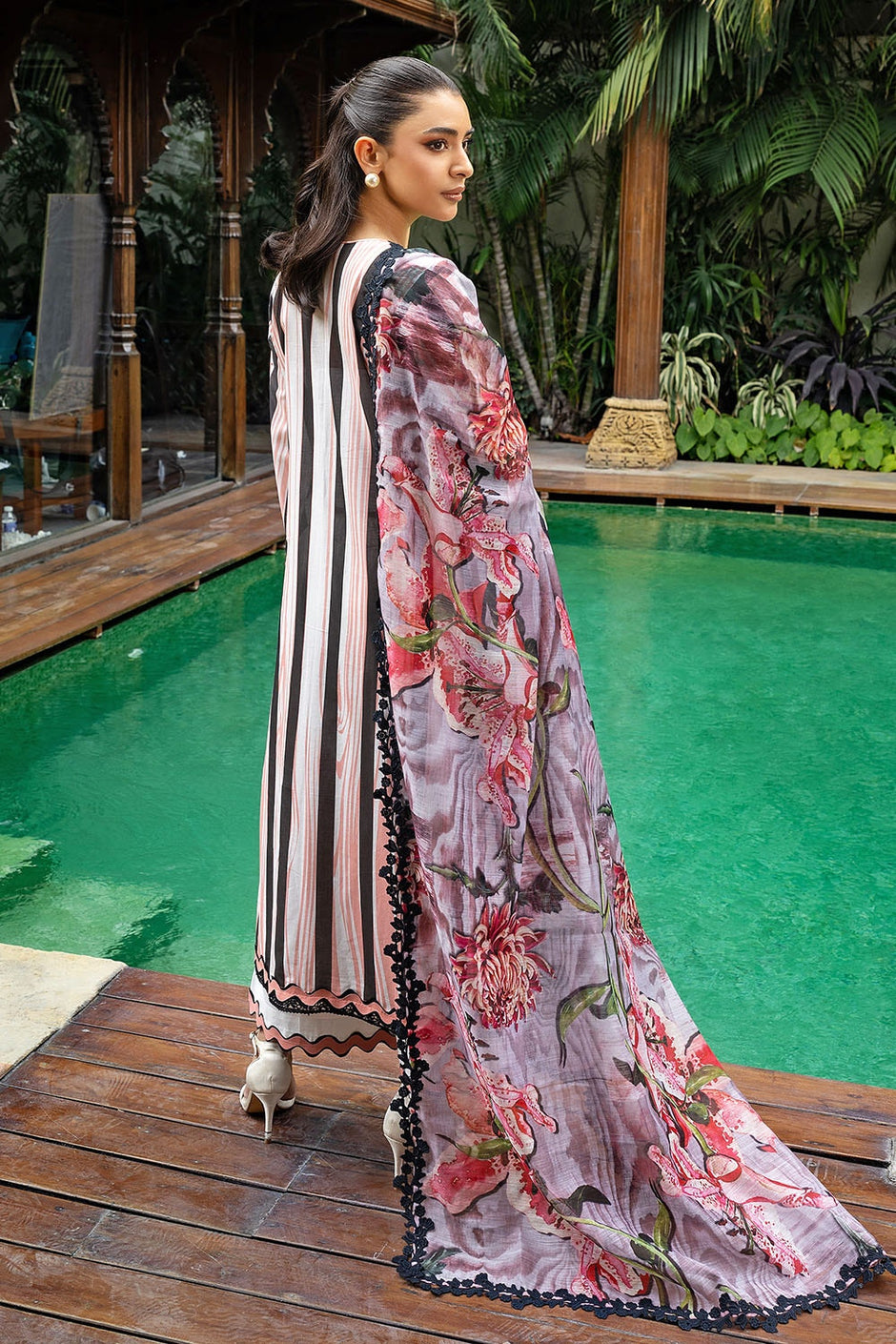 3 Piece Unstitched Printed Lawn Suit with Paper Cotton Dupatta