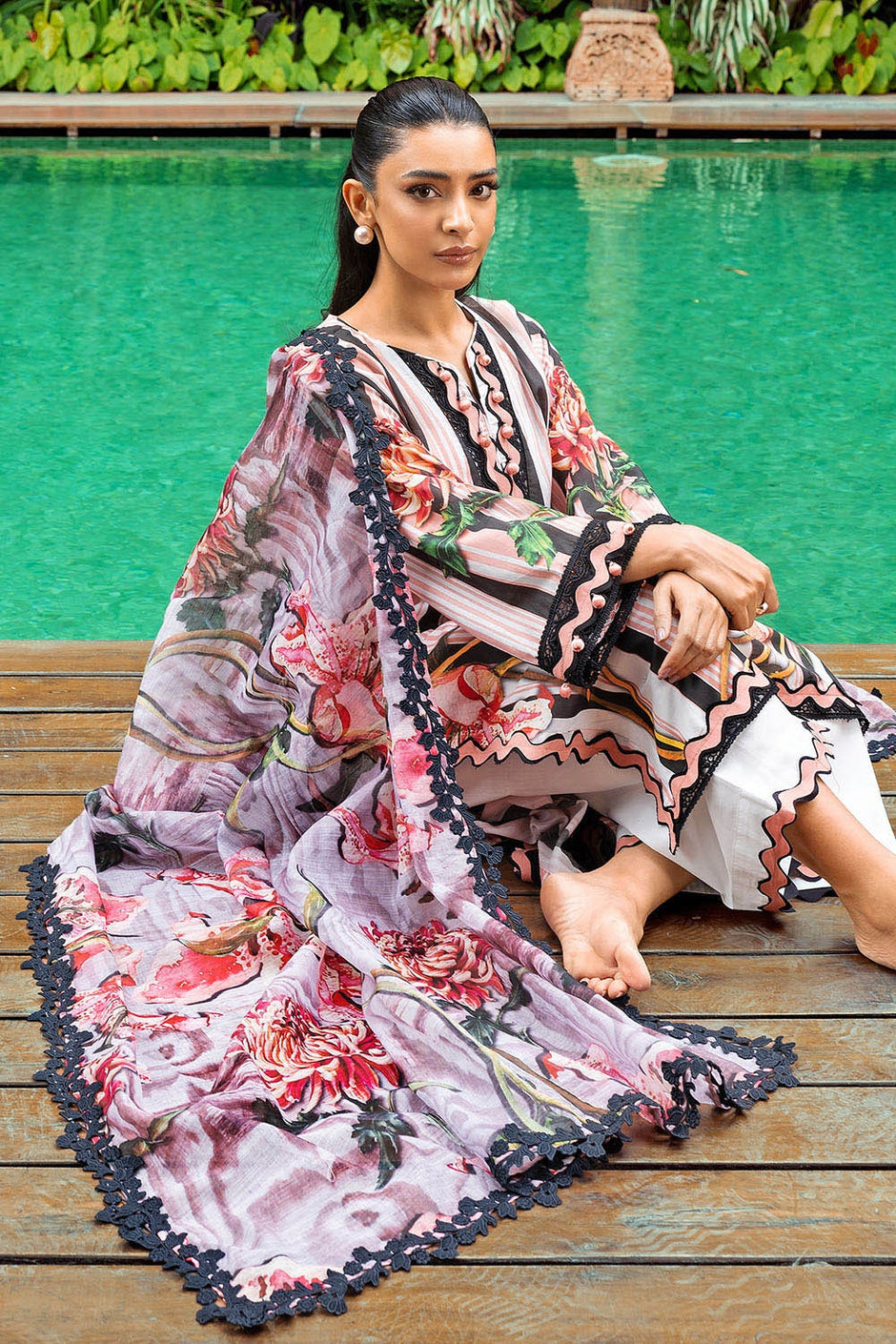 3 Piece Unstitched Printed Lawn Suit with Paper Cotton Dupatta