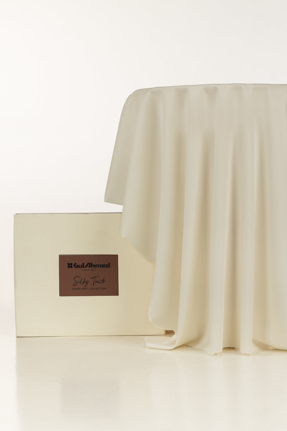Prism Twill Unstitched Fabric Cotton with Gift Box