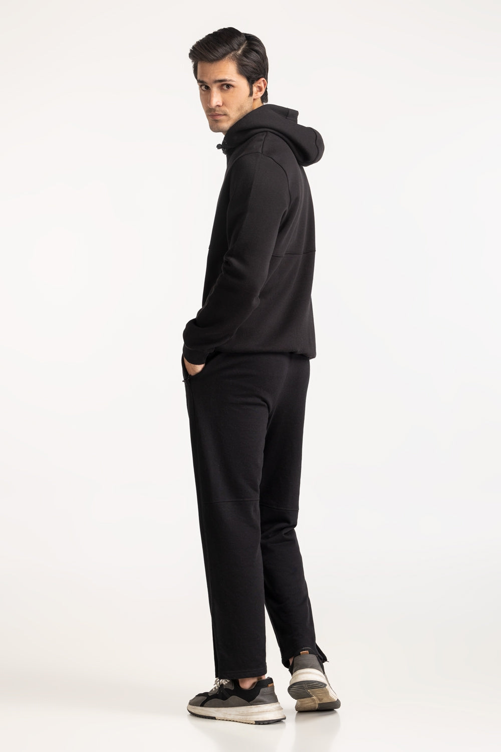 Pullover Hoddie MN-POH-WS24-104