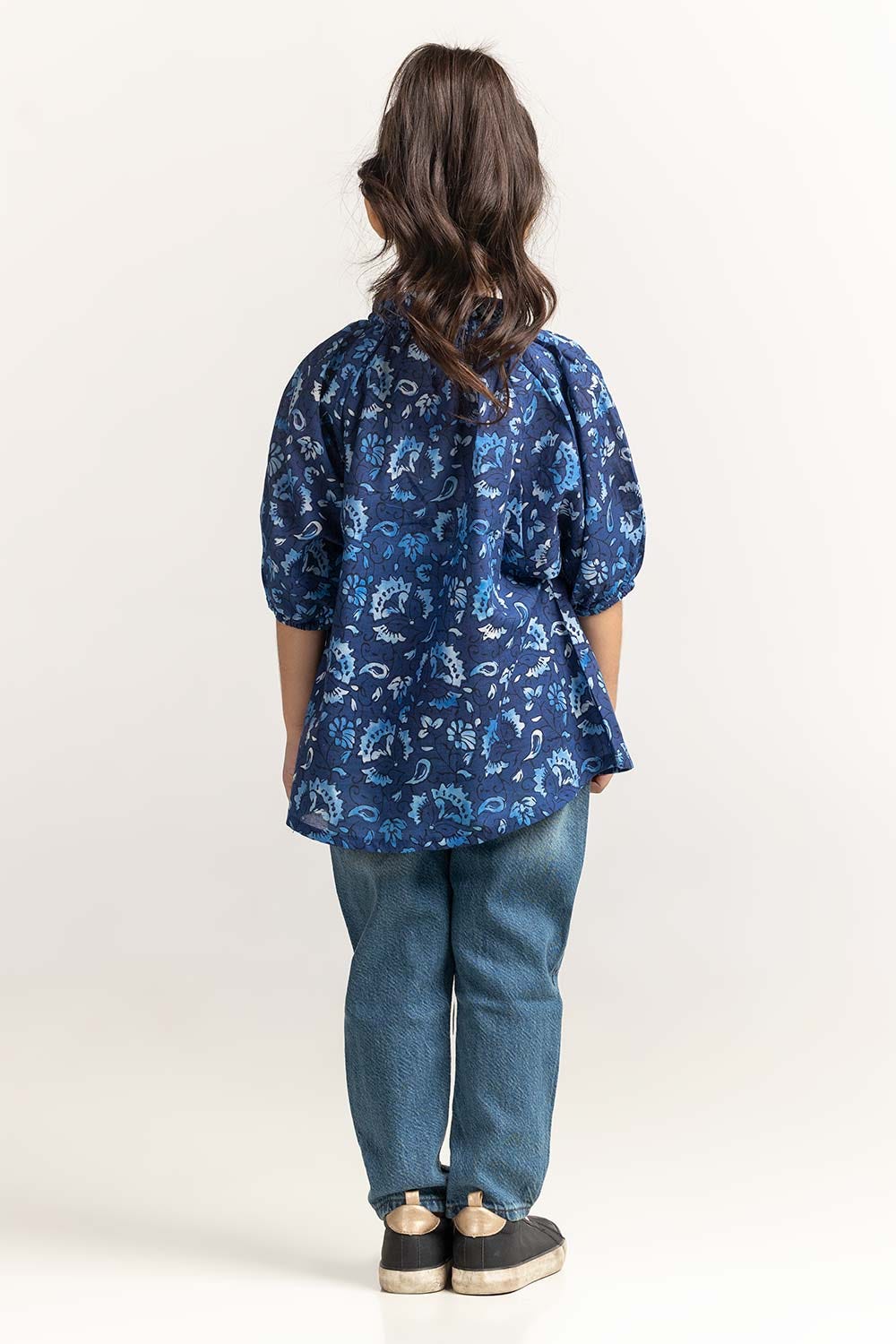 Round Neck Shirt TG-BLS-SS24-008