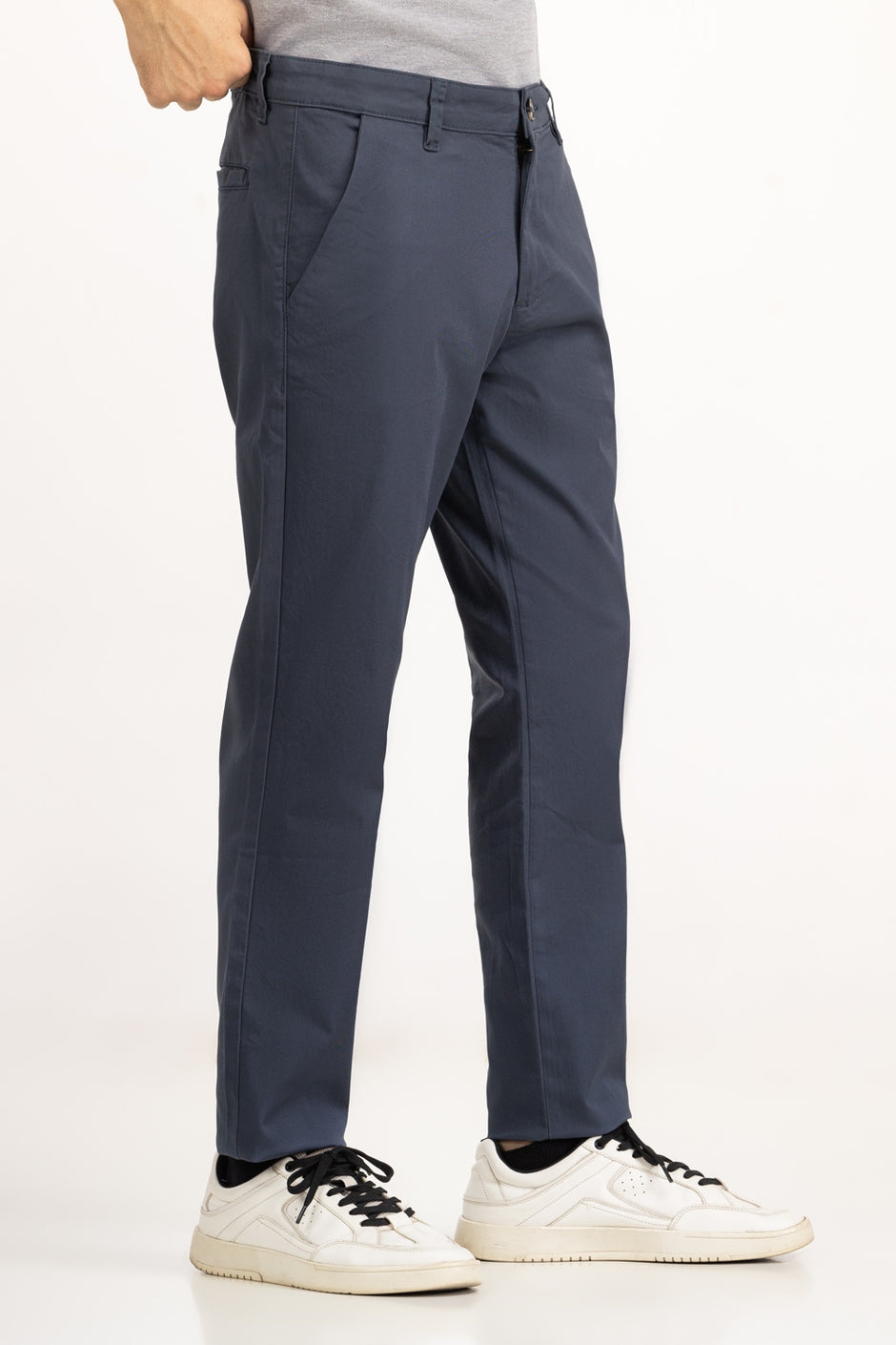 Slim Fit Khaki Pants MN-TRC-SS25-009