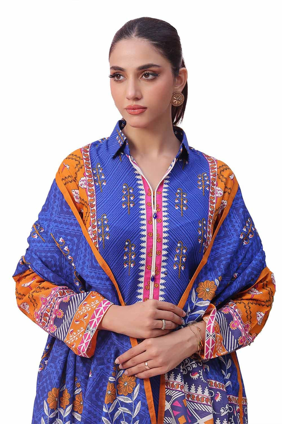 3 Piece Unstitched Printed Khaddar Suit