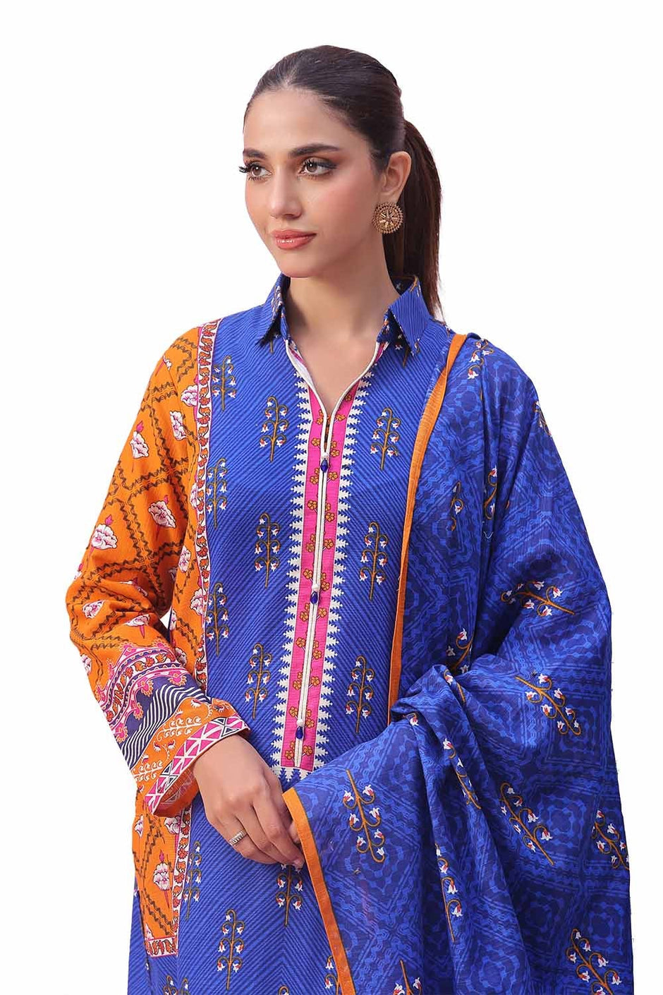 3 Piece Unstitched Printed Khaddar Suit