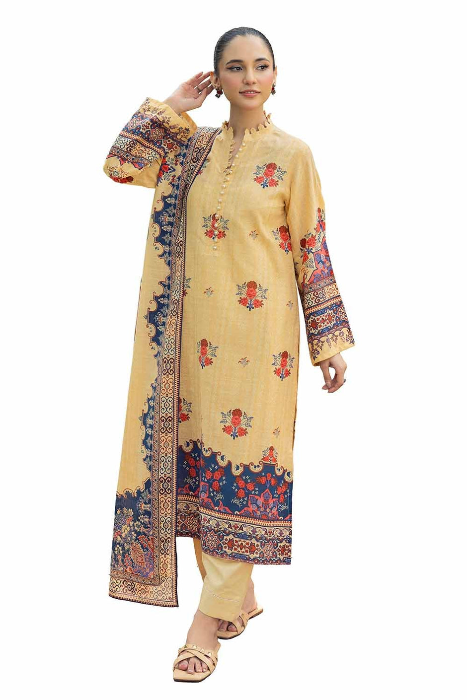 3 Piece Unstitched Printed Khaddar Suit