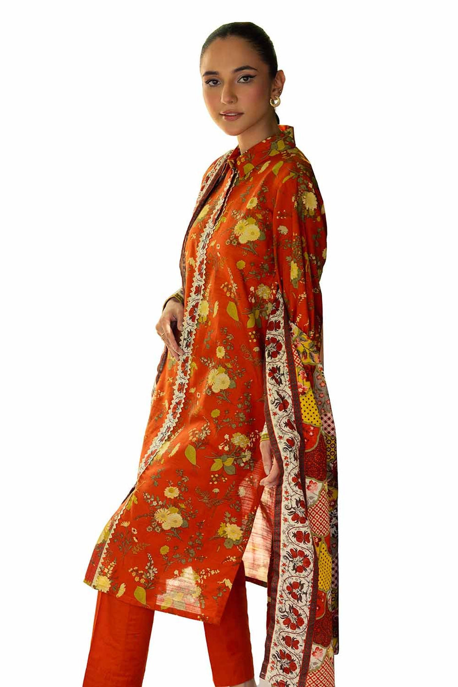 3 Piece Unstitched Printed Khaddar Suit