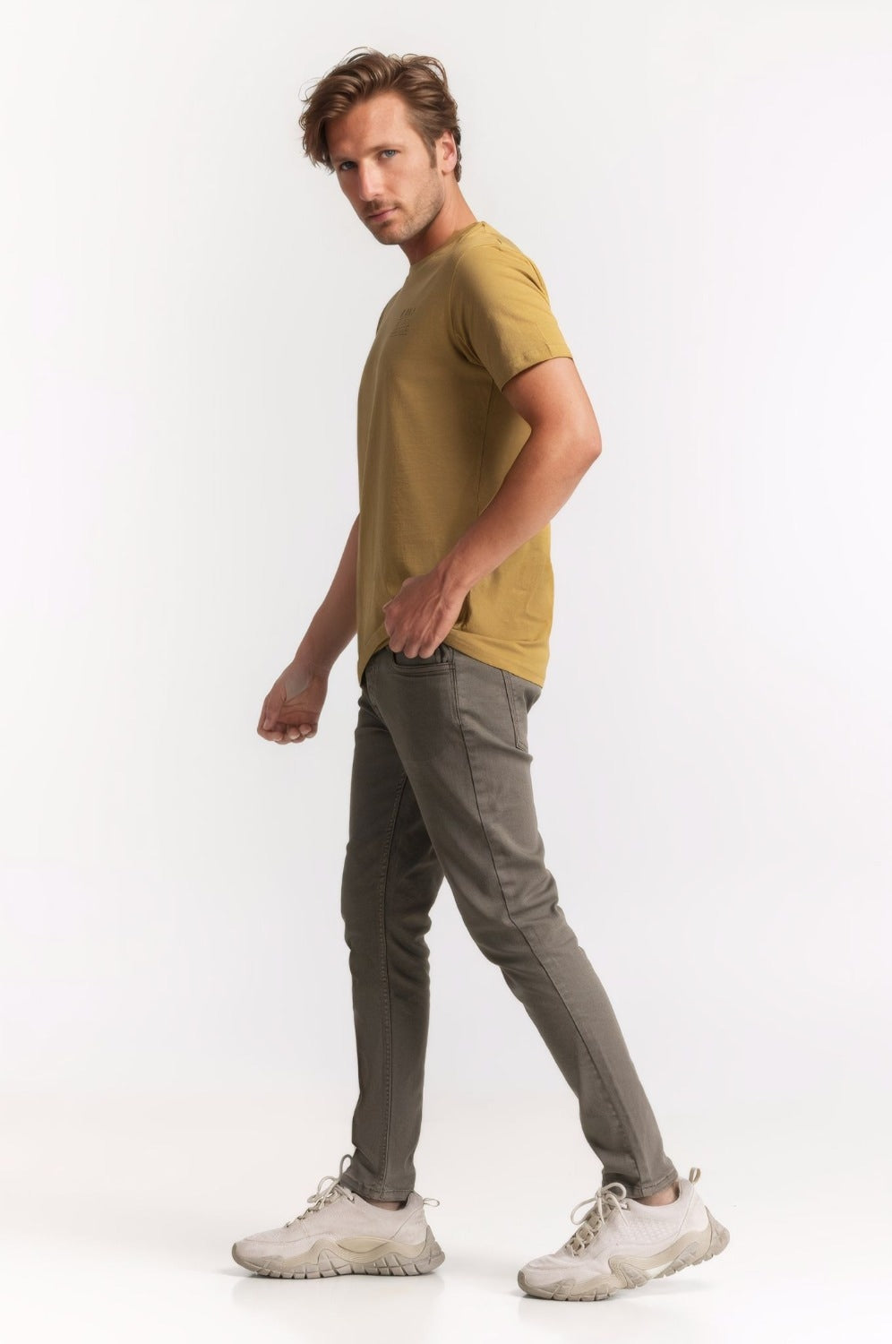 Smart Fit Graphic Tee TS-CNSJ24-233