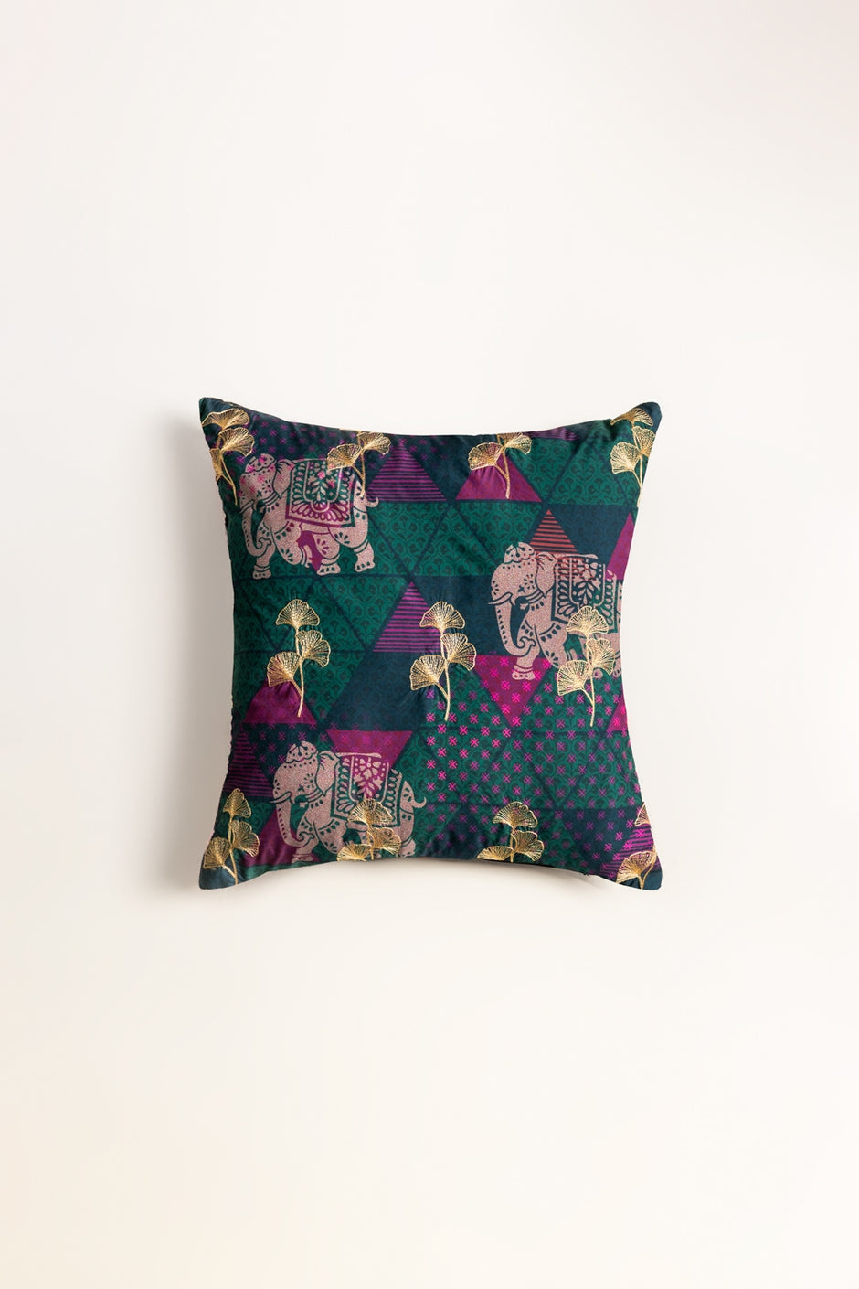 SS25-DEC-003 Cushion Cover