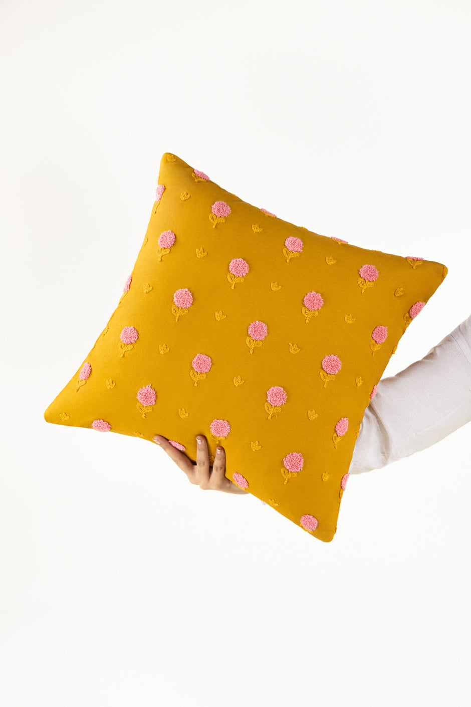SS25-EC-041 Terry Embroidered Cushion Cover