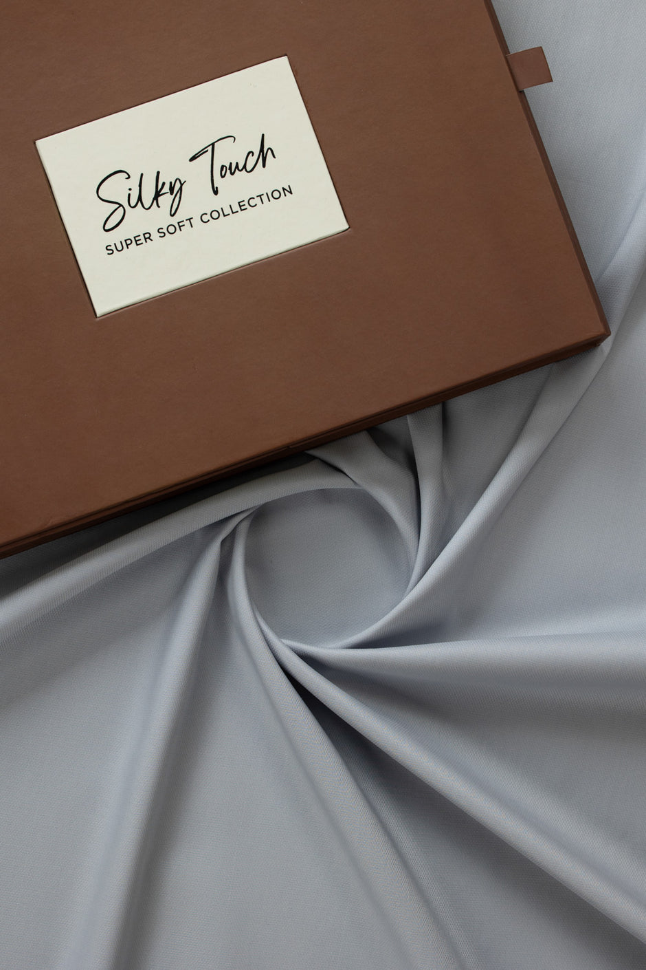 Tanabana Royal HMB 02 Unstitched Fabric Cotton with Gift Box