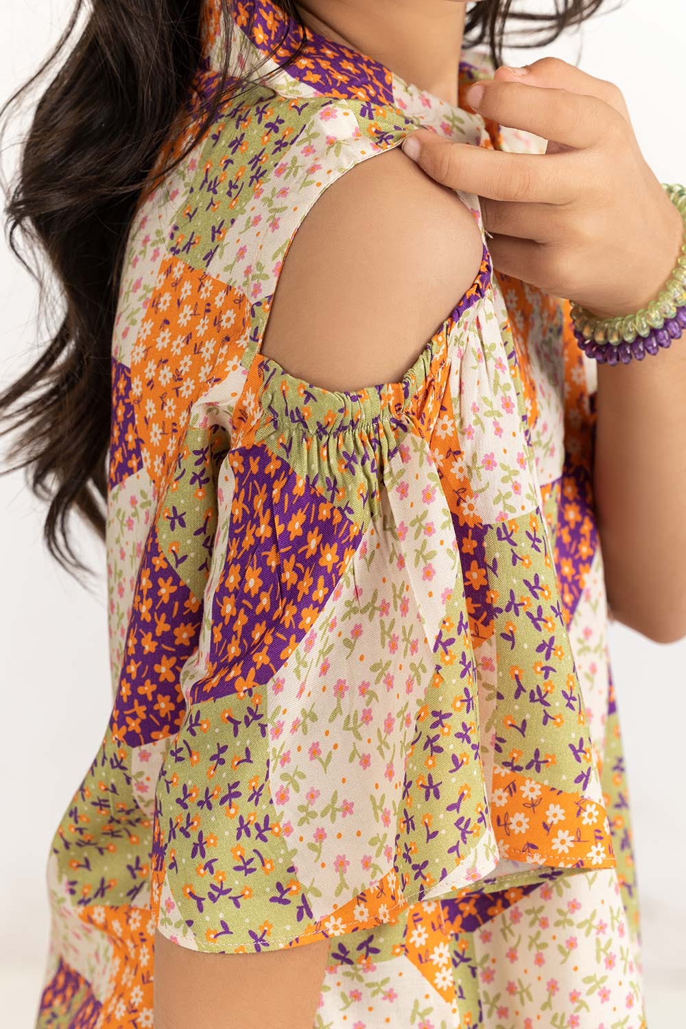 Toddler Girl Multi Blouse 231-617-014