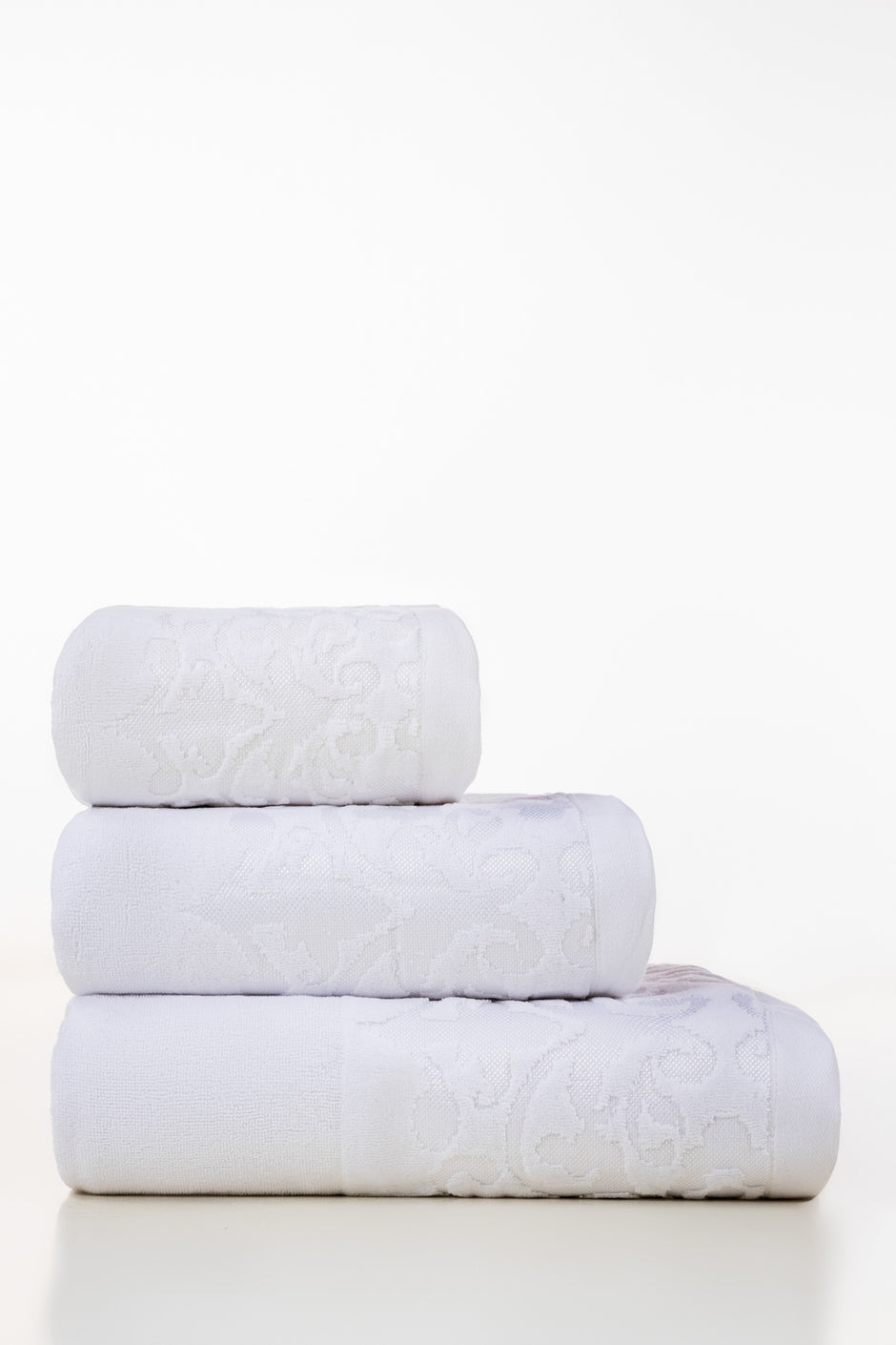 White Jacquard Dyed Towel 26