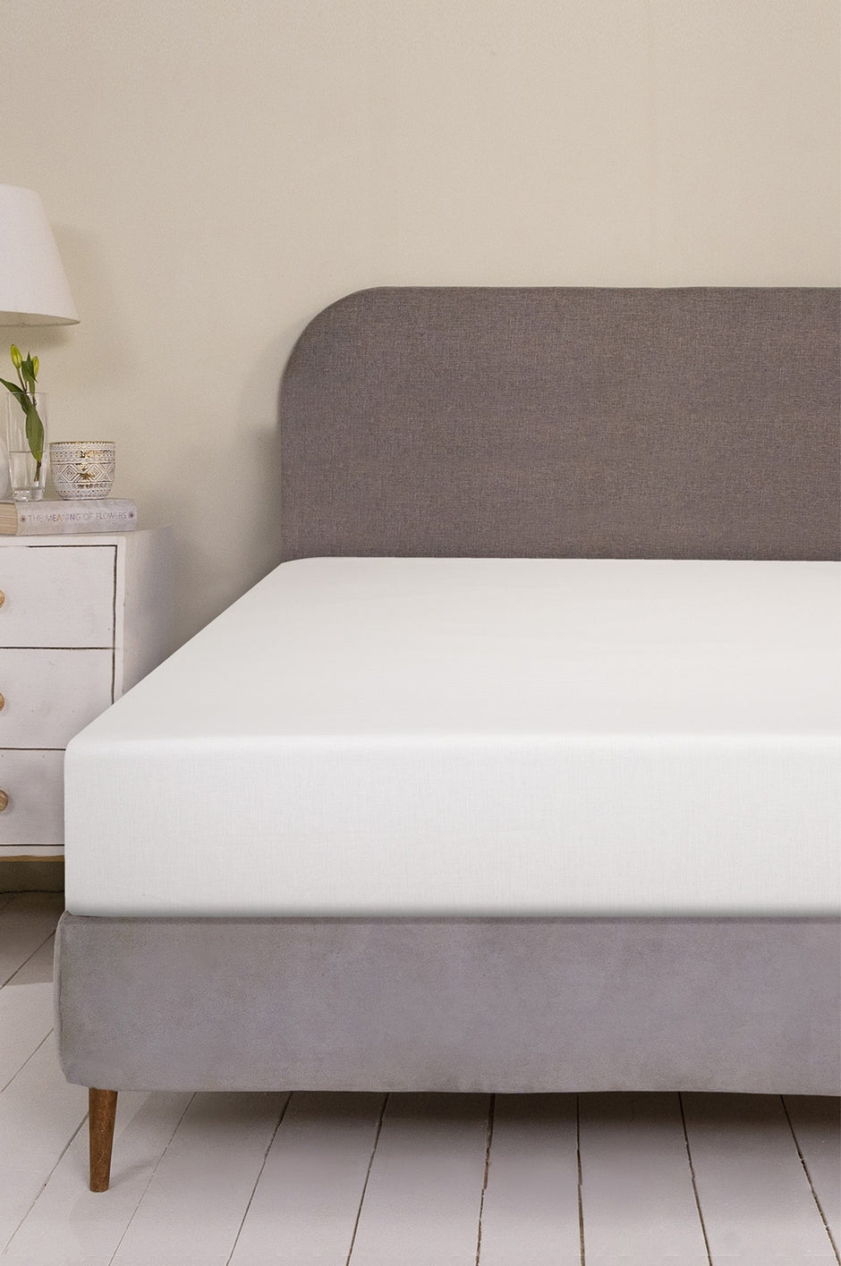 White Dyed Fitted Sheet T-150 24