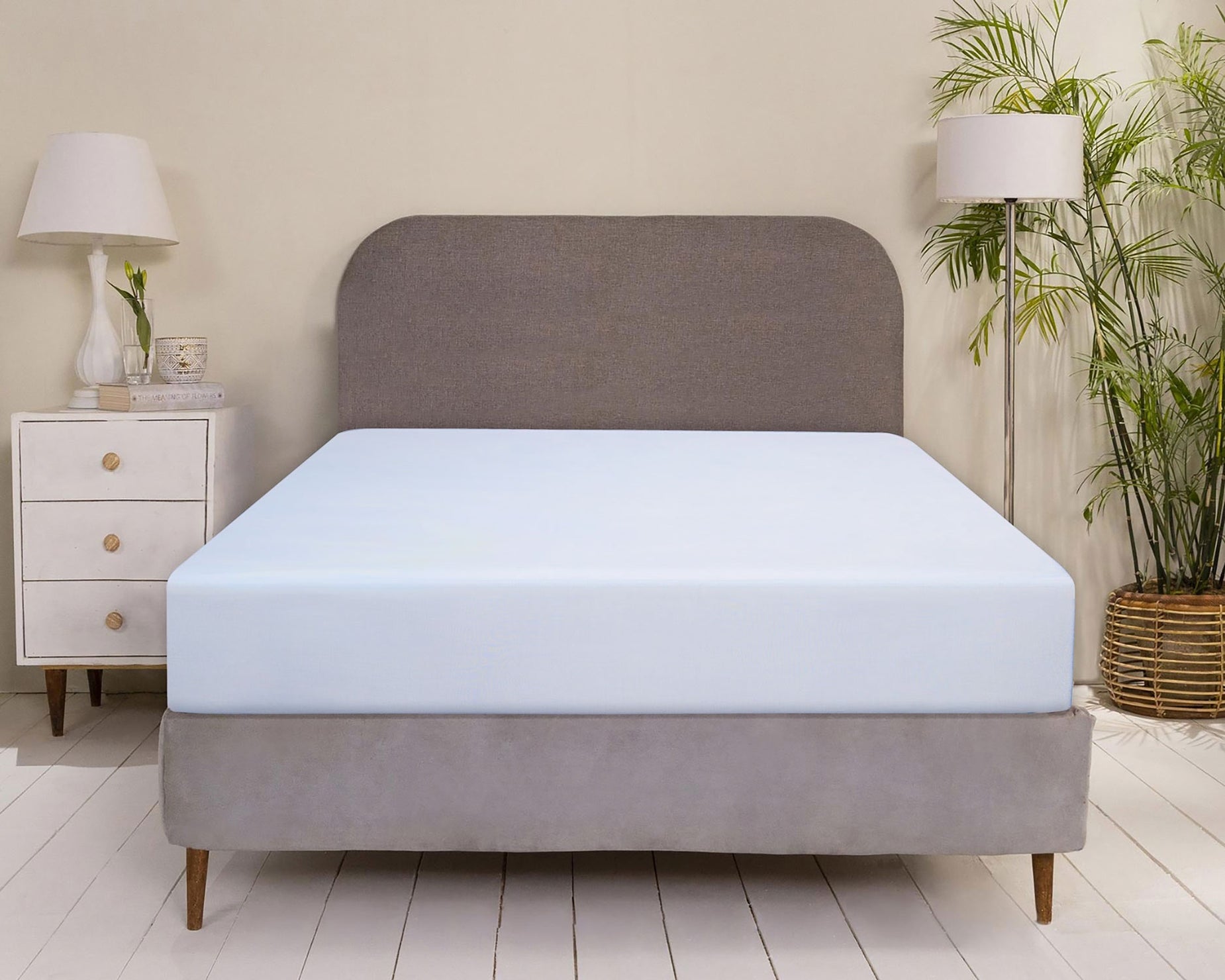 White Water Repellent Jersey Fitted Sheet