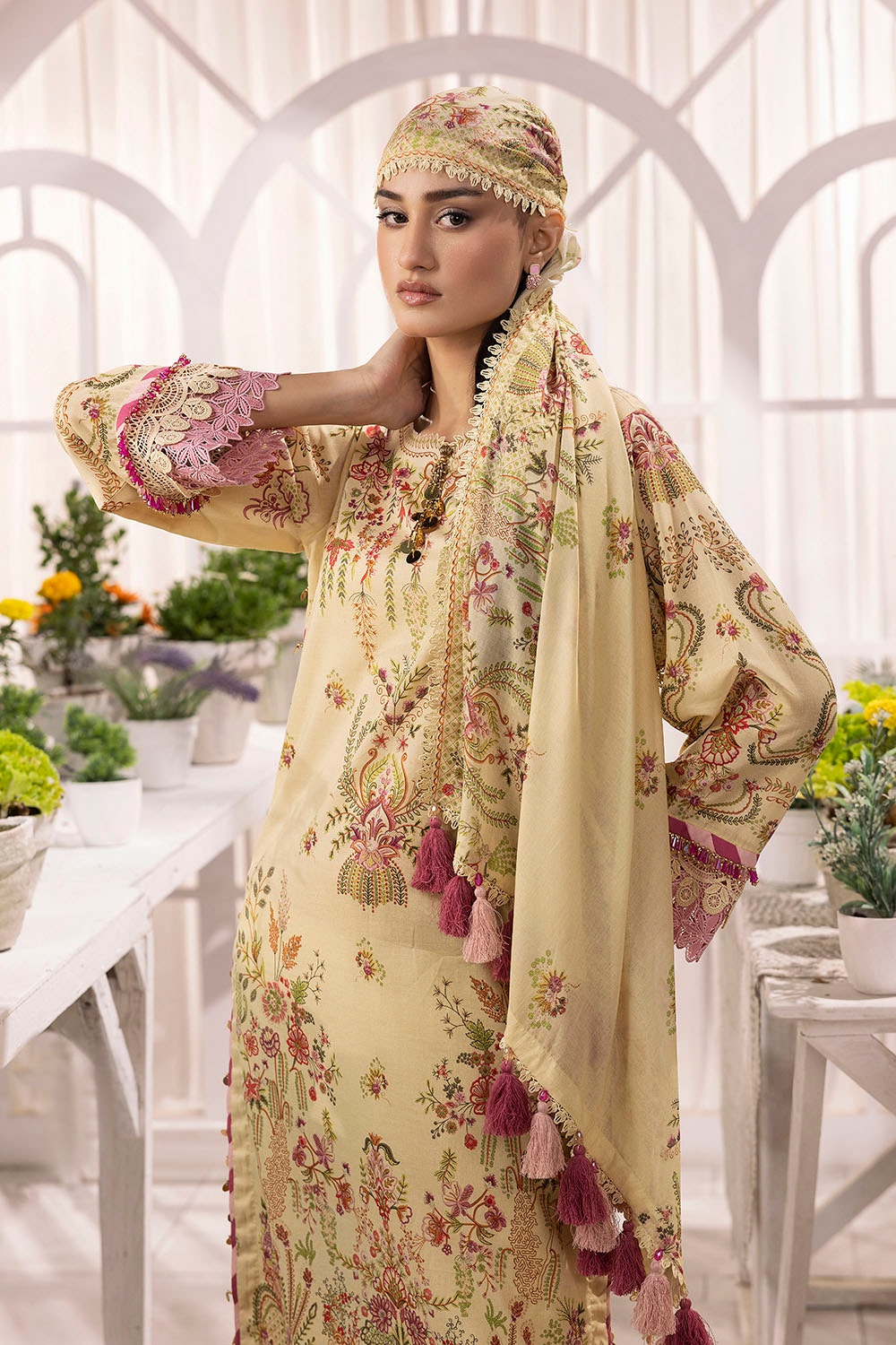 3 Piece Unstitched Printed Lawn Suit with Schiffli Lace Printed Lawn Dupatta CL-52098