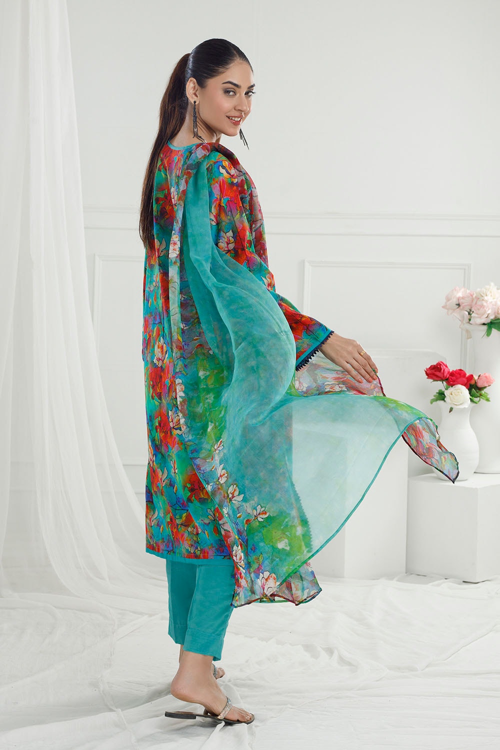 3 Piece Unstitched Printed Lawn Suit with Printed Pure Silk Chiffon Dupatta