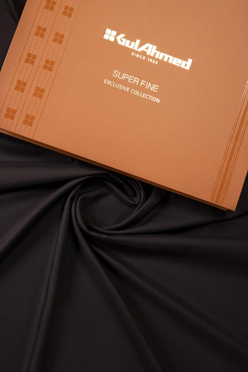 GUL 90 Fresher Unstitched Fabric Blended with Gift Box