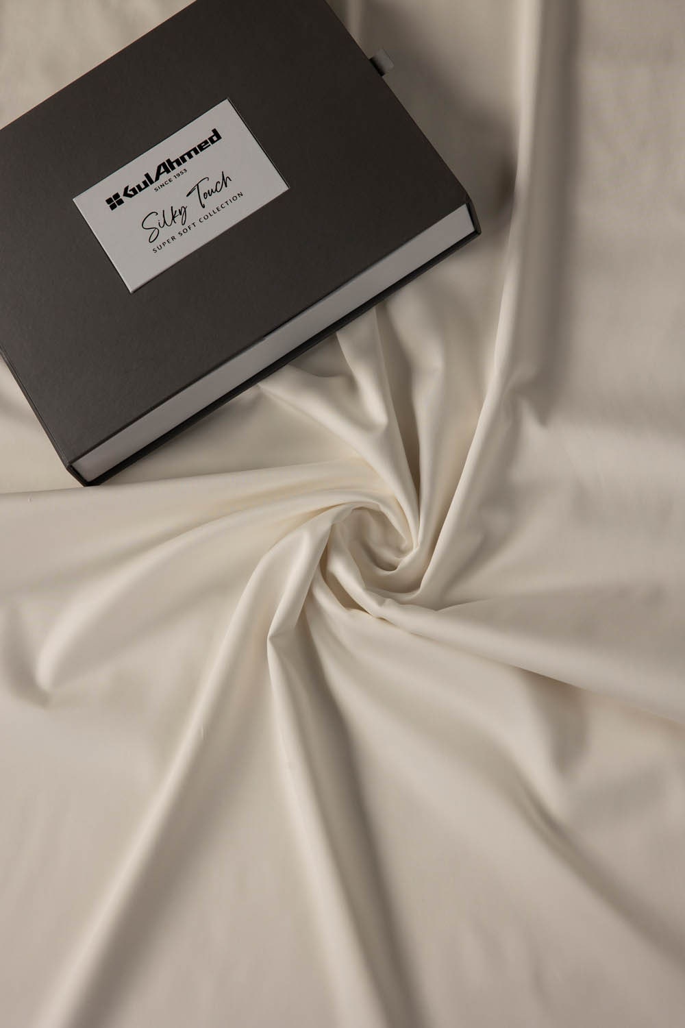 Hitex Satin Plus Unstitched Fabric Cotton with Gift Box