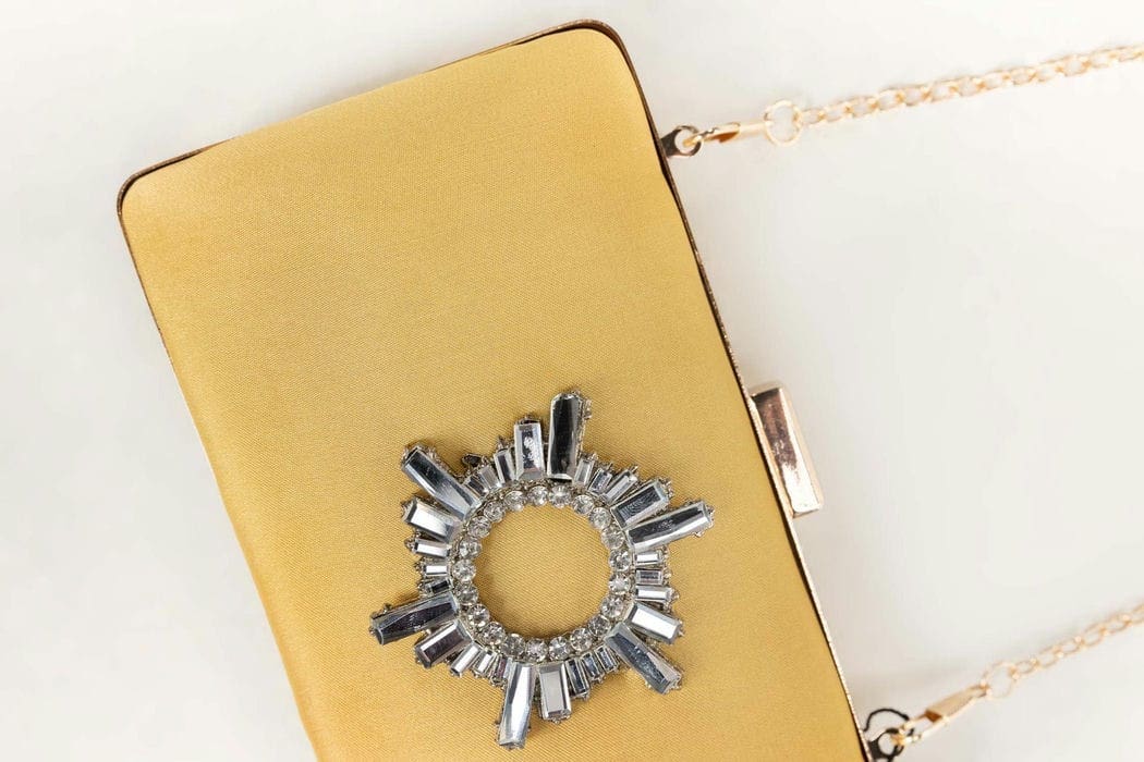 Mustard-Yellow Clutch