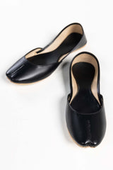 Women Black Plain Khussa IDFT-SS22-44