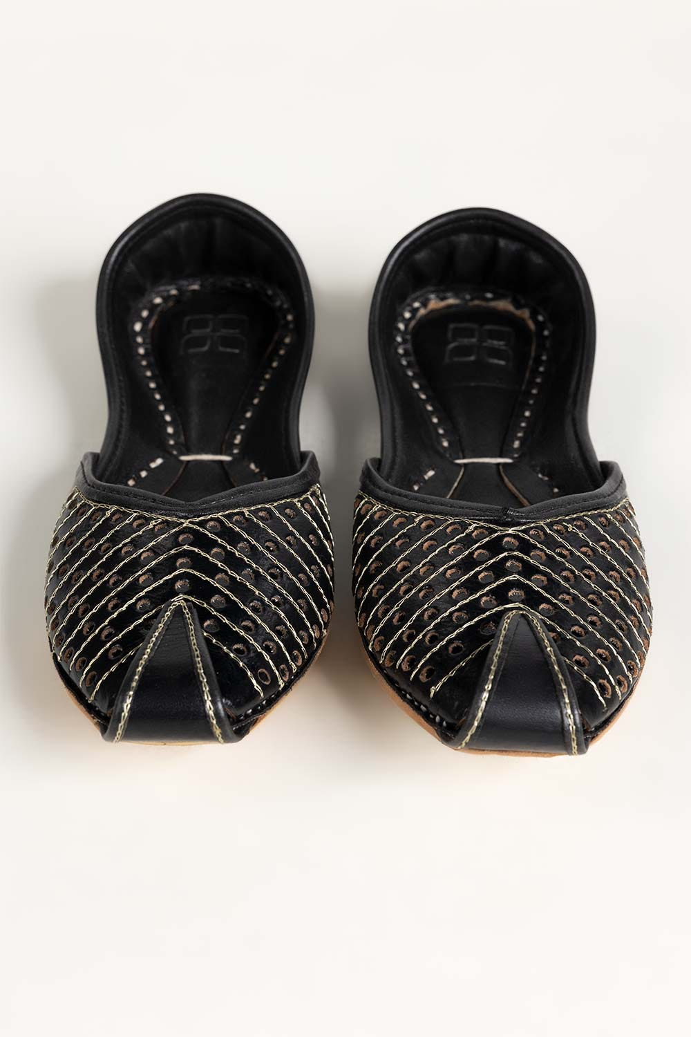 Women Black Khussa IDFT-AW22-53