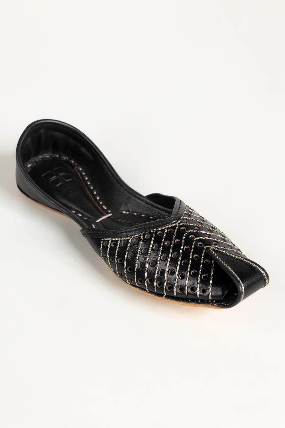 Women Black Khussa IDFT-AW22-53