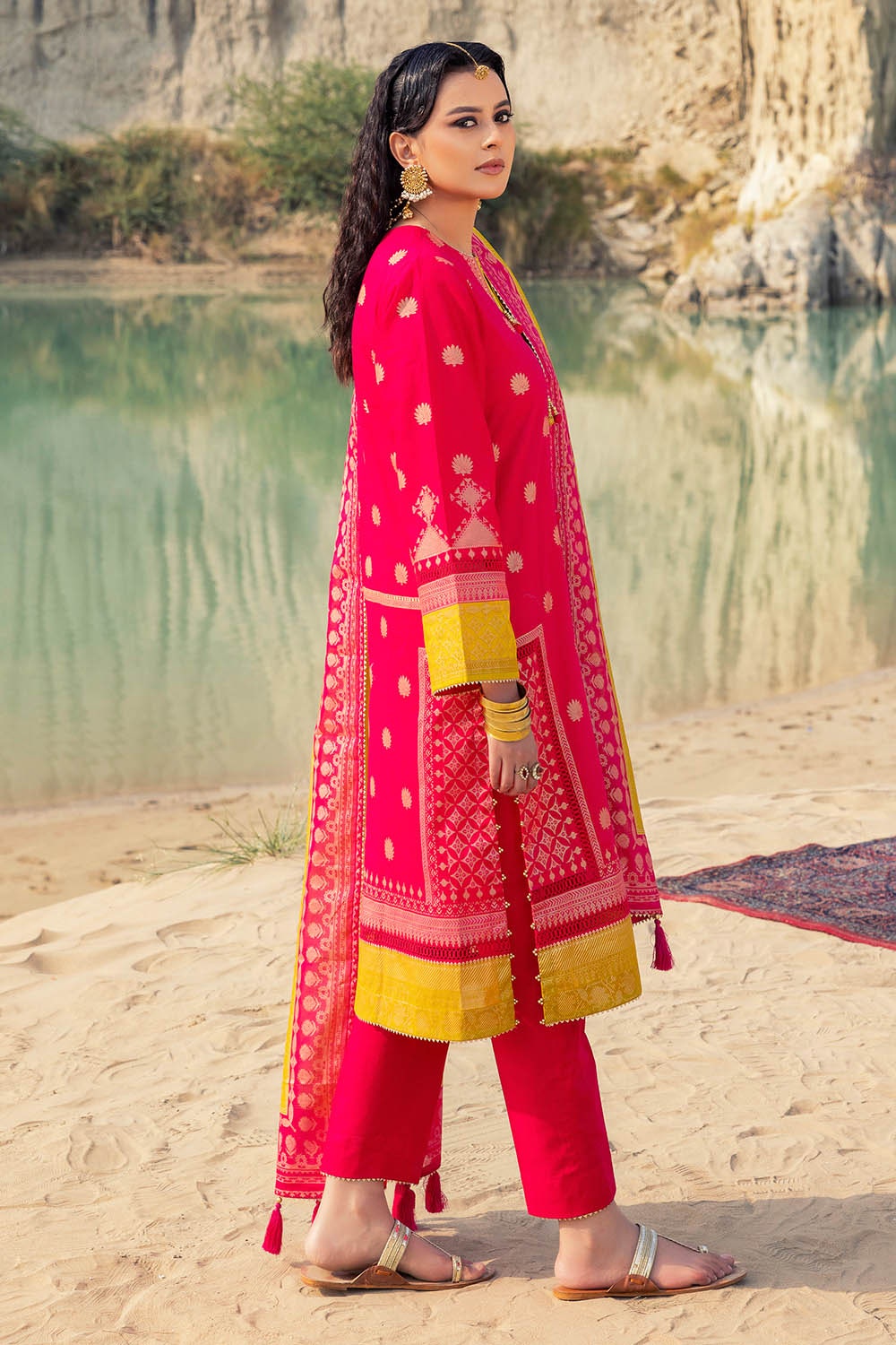 3 Piece Unstitched Gold Printed Lawn Suit CL-52120-B