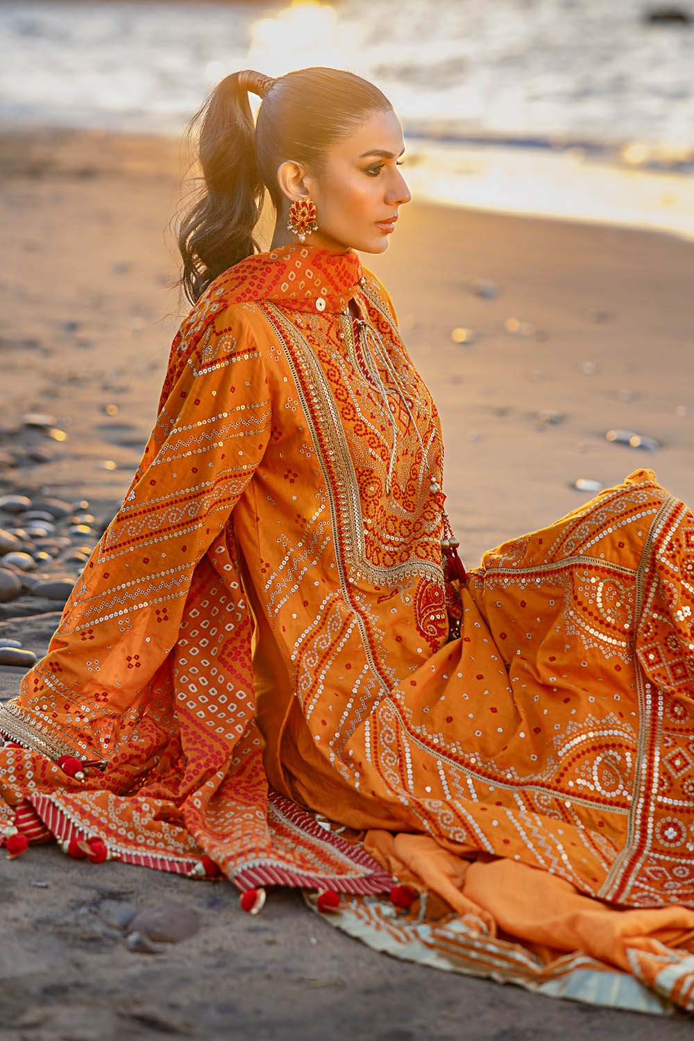 3 Piece Unstitched Embroidered Lawn Suit with Gold Lacquer Embroidered Printed Chiffon Dupatta BM-52020