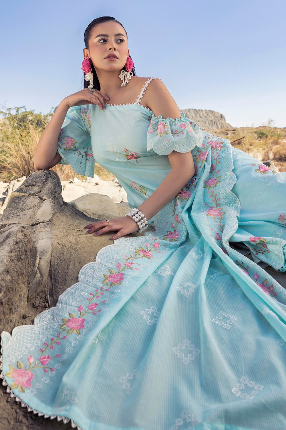 3 Piece Unstithed Embroidered Lawn Suit with Embroidered Denting Lawn Dupatta DN-52024