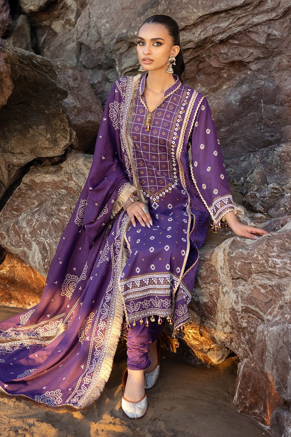 3 Piece Unstitched Embroidered Lawn Suit CL-52169