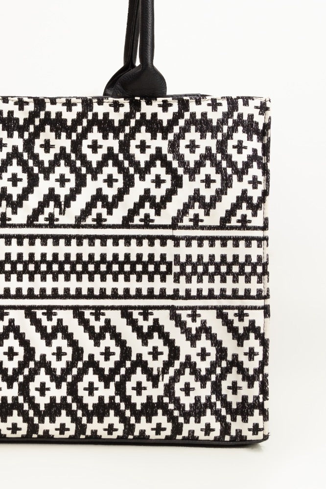 Black-White Tote Bag IDB-AW23-42