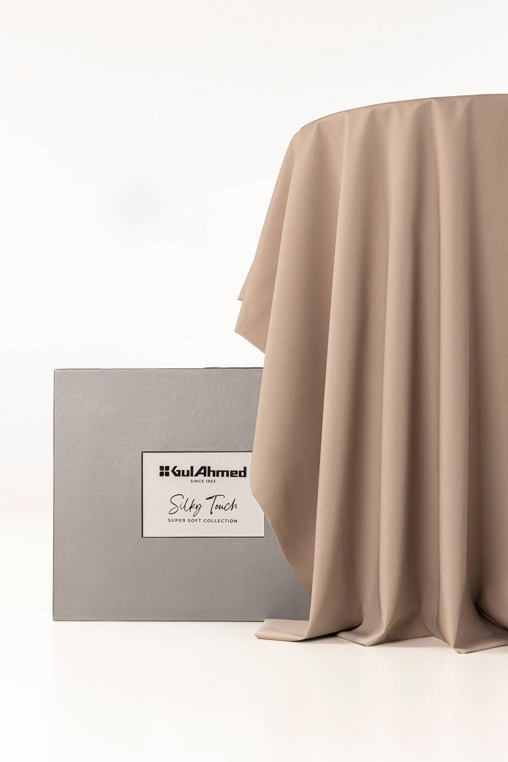 Hitex Twill Plus Unstitched Fabric Cotton with Gift Box