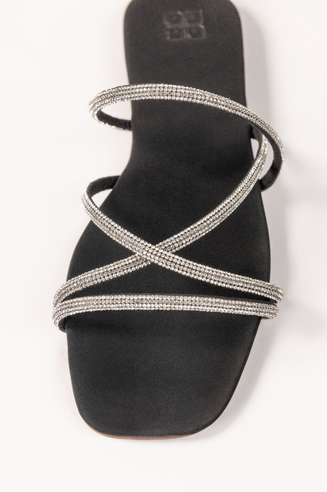 Black Slipper IWW-SLP24-021