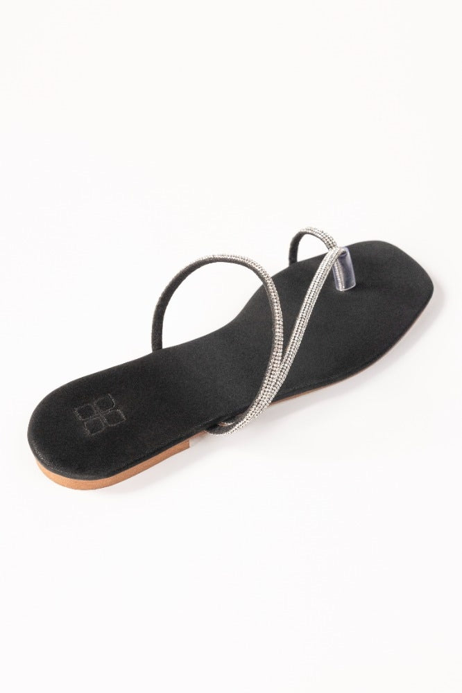 Black Slipper IWW-SLP24-023