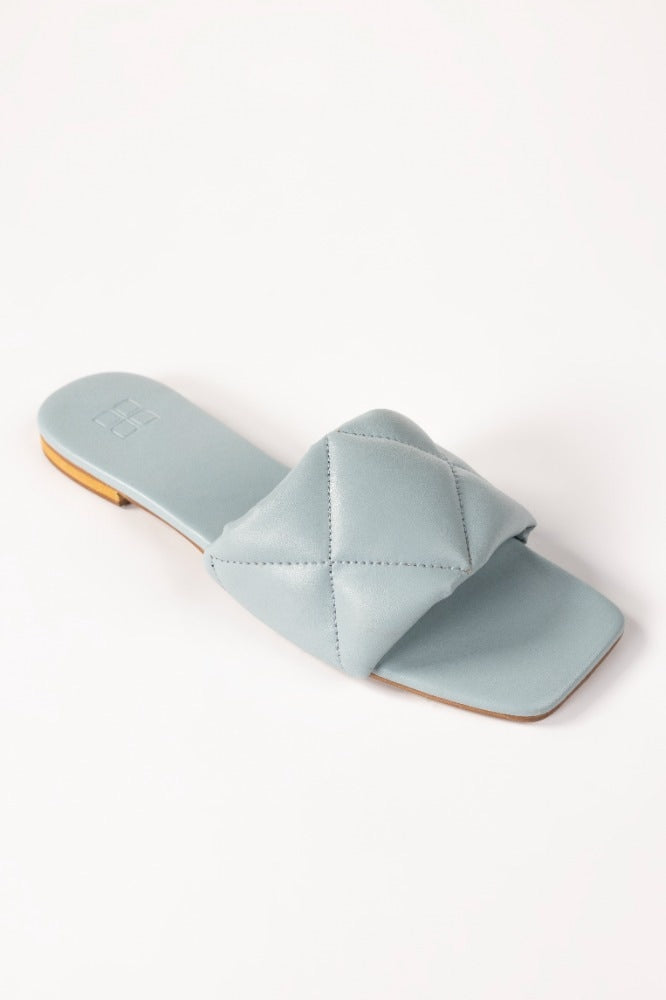 Blue Slipper IWW-SLP24-013