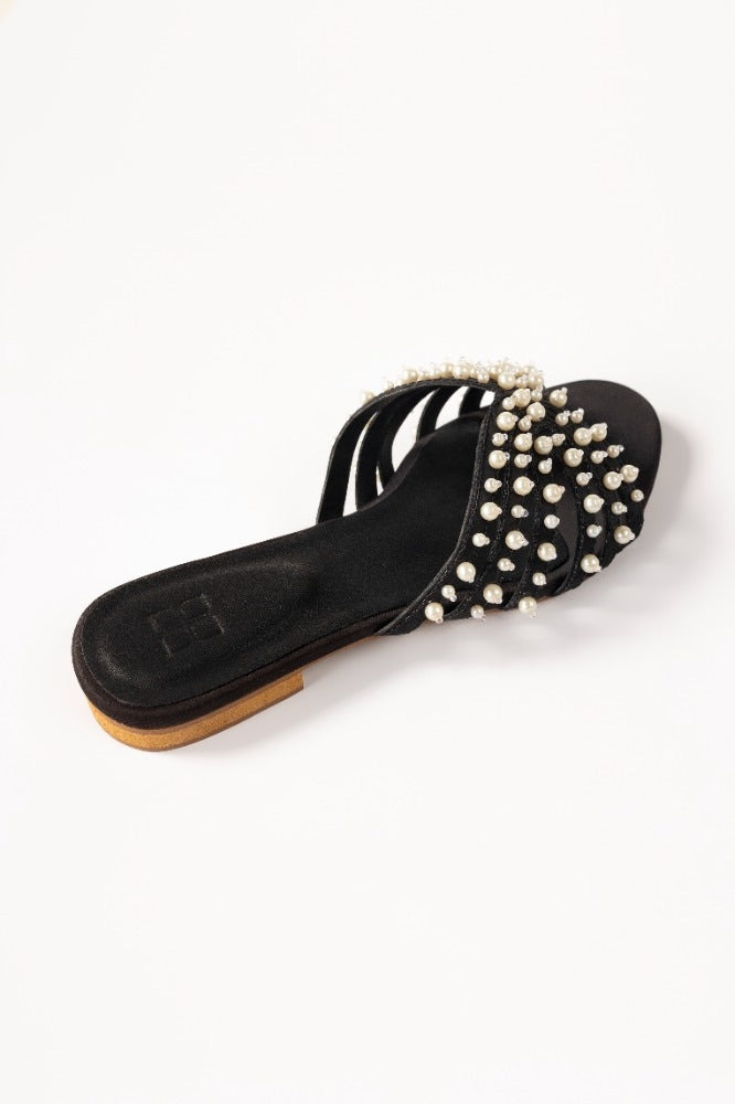 Black Slipper IWW-SLP24-014