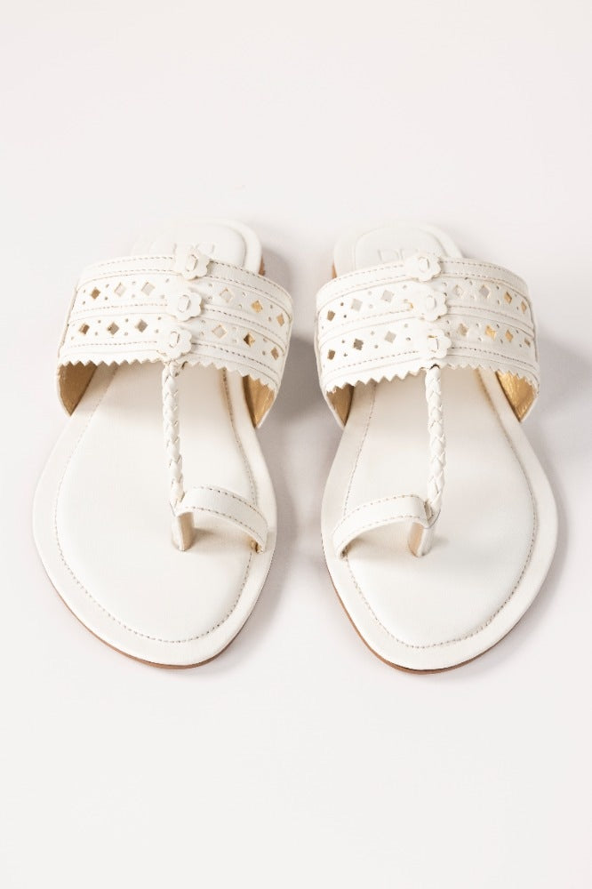 White Kolhapuri IWE-KLP24-008