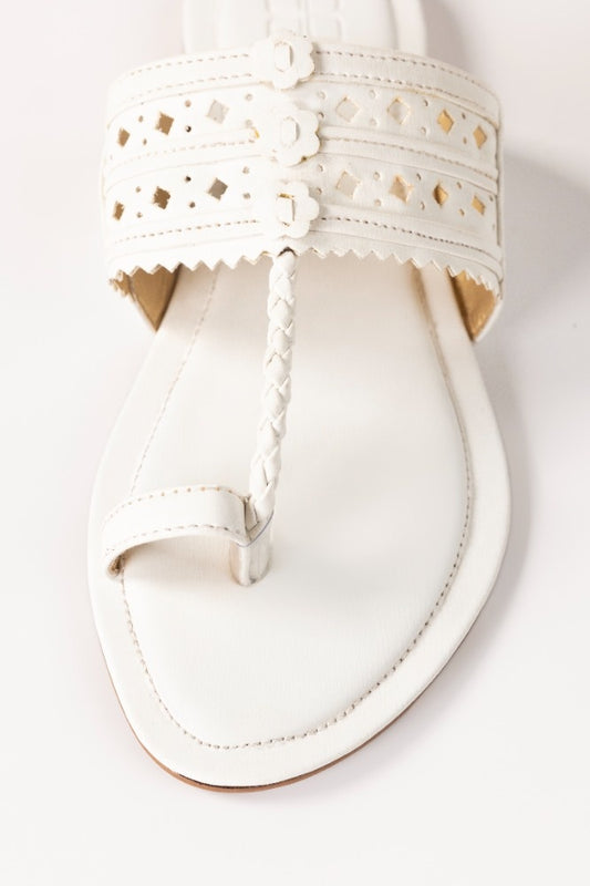 White Kolhapuri IWE-KLP24-008