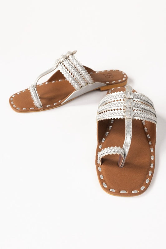 Tan Kolhapuri IWE-KLP24-015