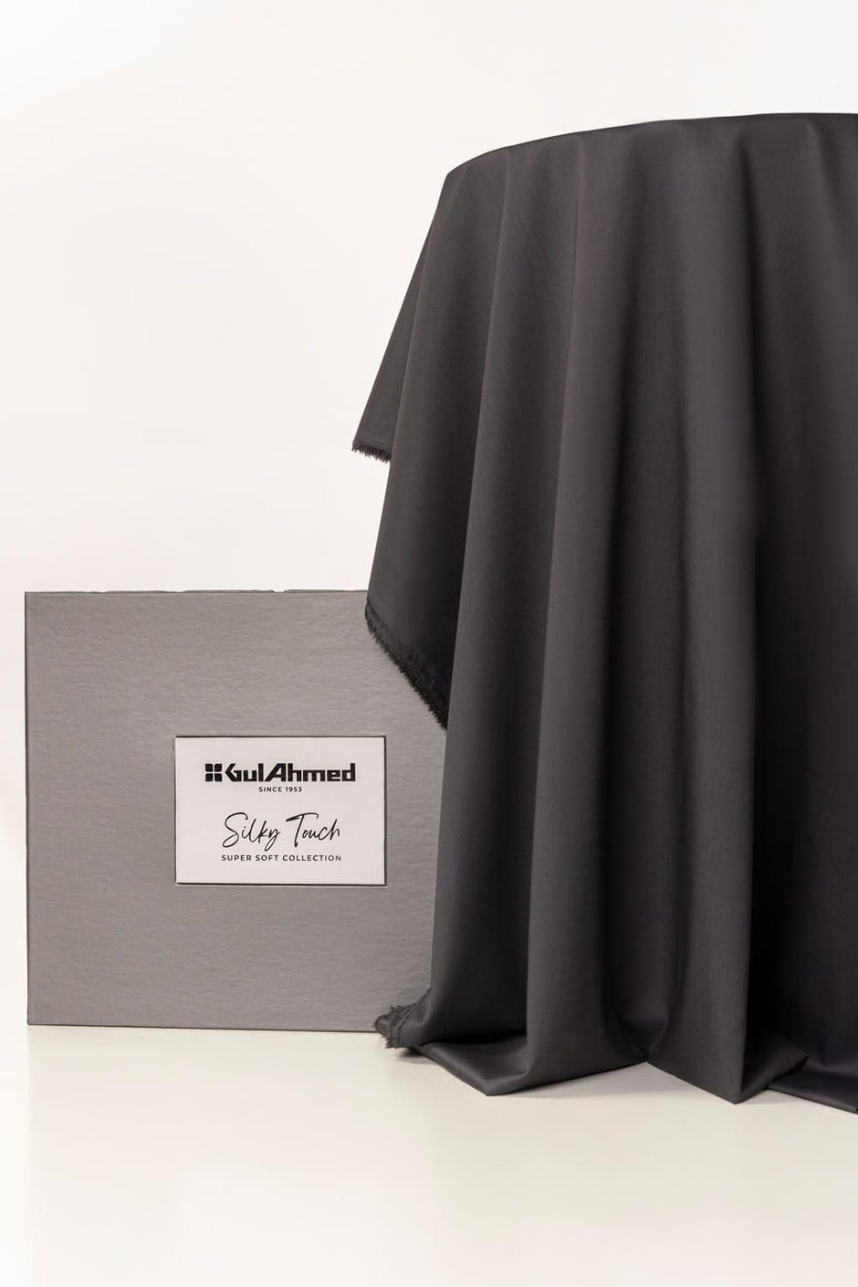 Cotton Club Twill Plus Unstitched Fabric Cotton with Gift Box
