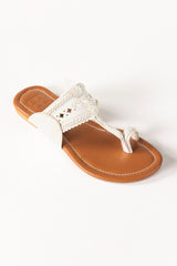 White Kolhapuri IWE-KLP24-21