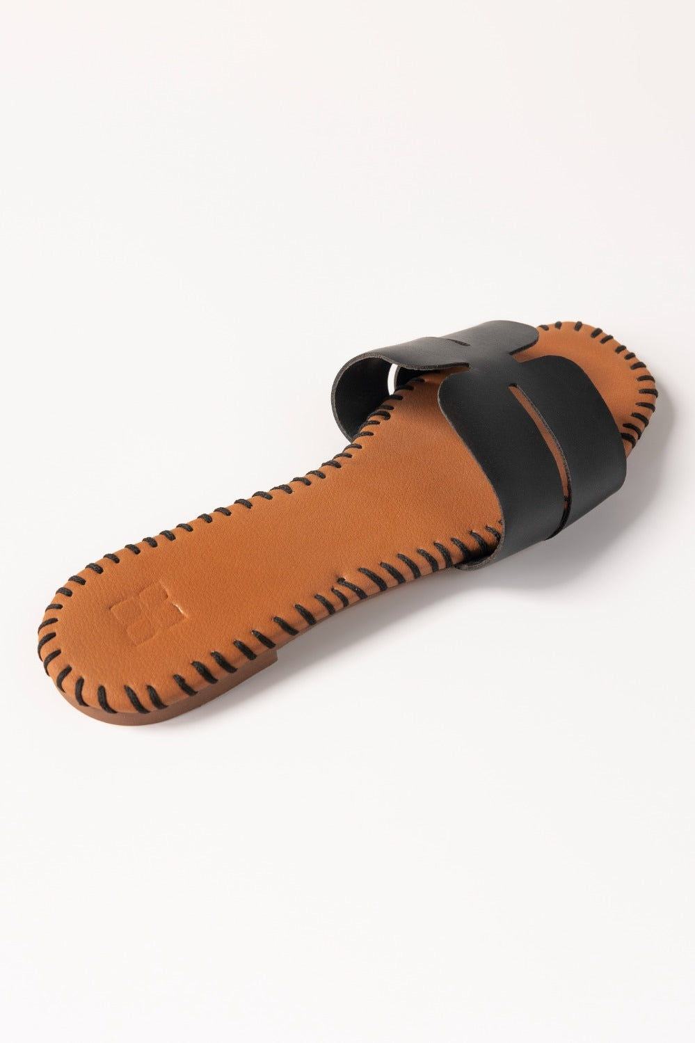 Tan Slipper IWW-SLP24-027