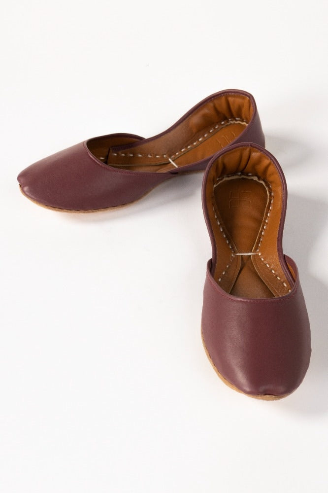 Maroon Khussa