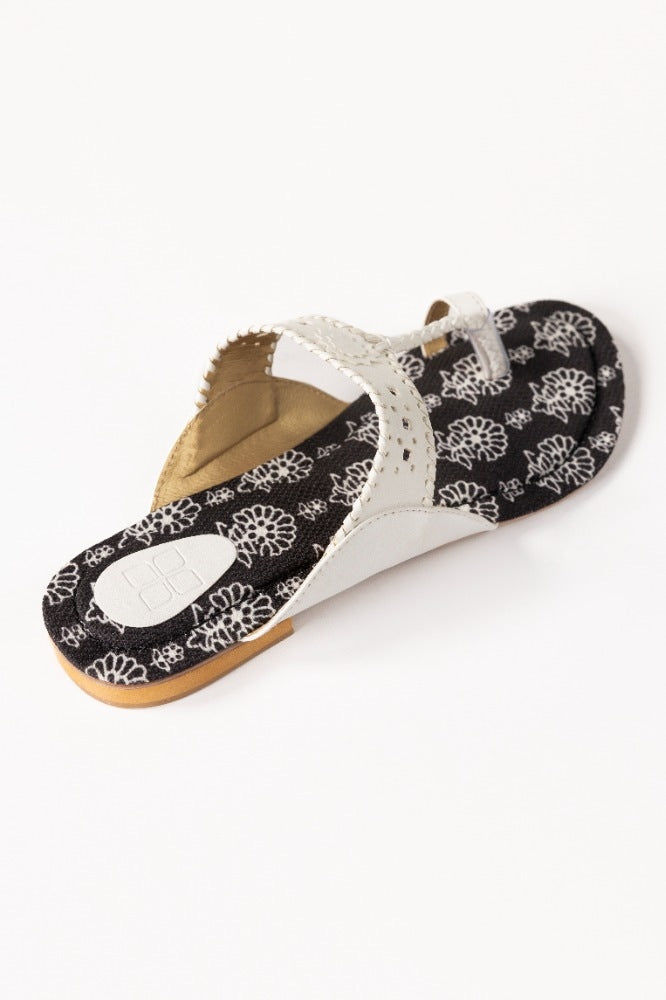 White Kolhapuri IWE-KLP24-27