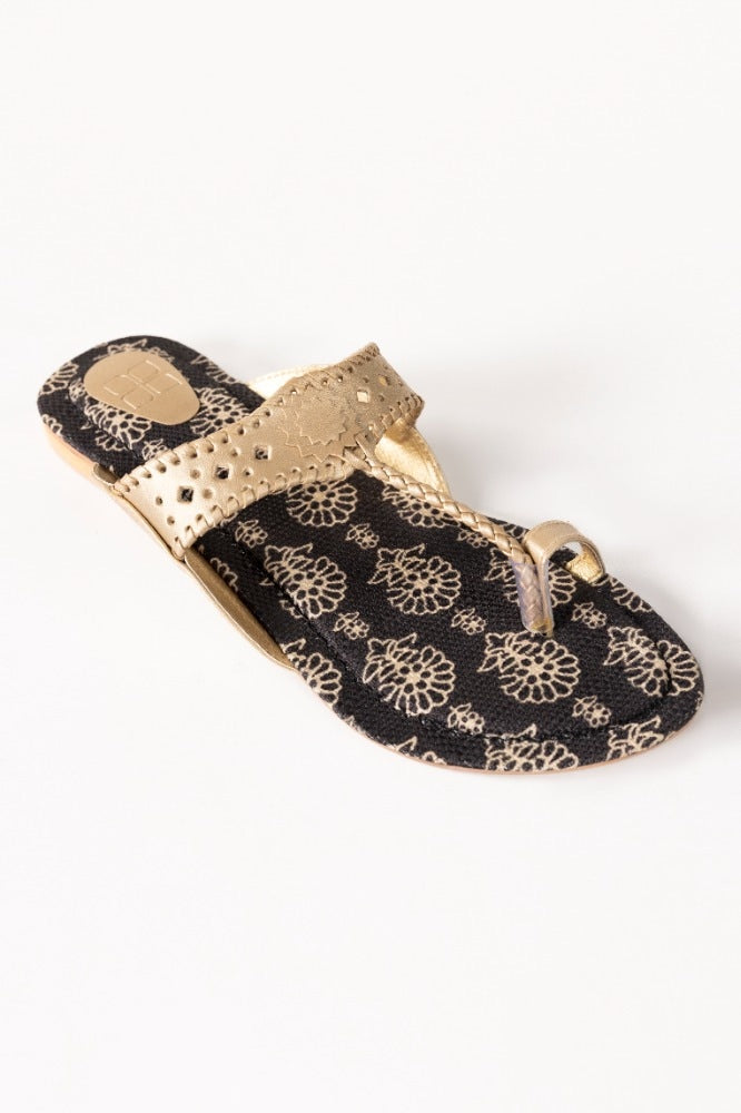 Golden Kolhapuri