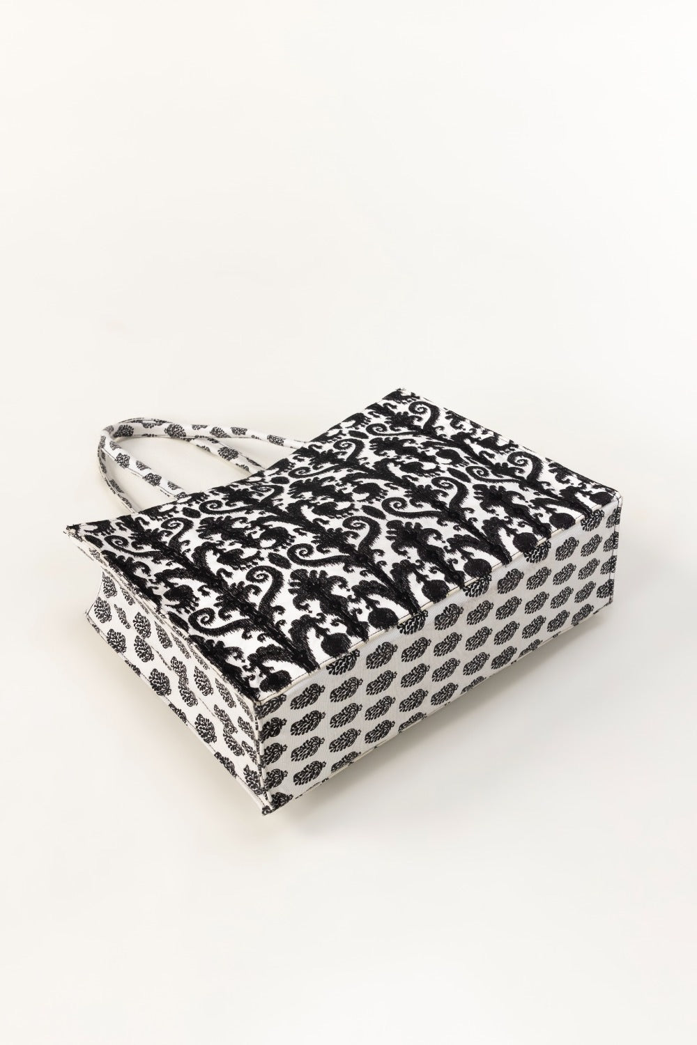Black Tote Bag IWB-TTB24-025