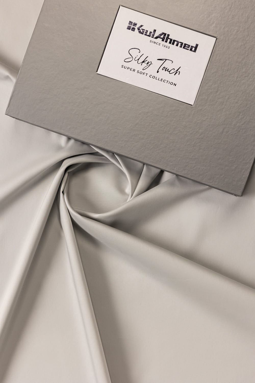 Cotton Club Twill Plus Unstitched Fabric Cotton with Gift Box