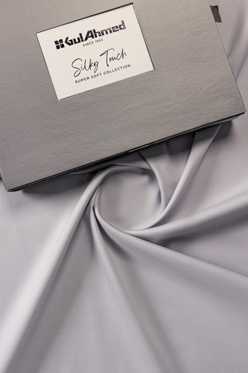 Tanabana Royal HB 07 Unstitched Fabric Cotton with Gift Box